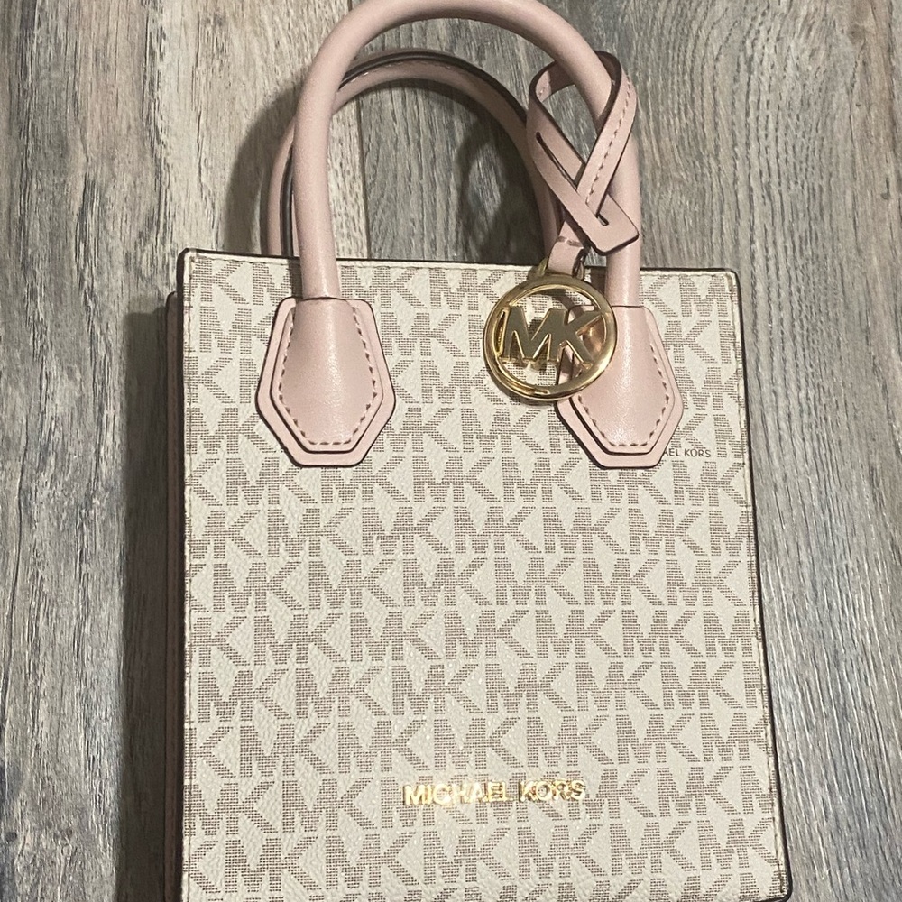 Michael Kors Mercer Bag